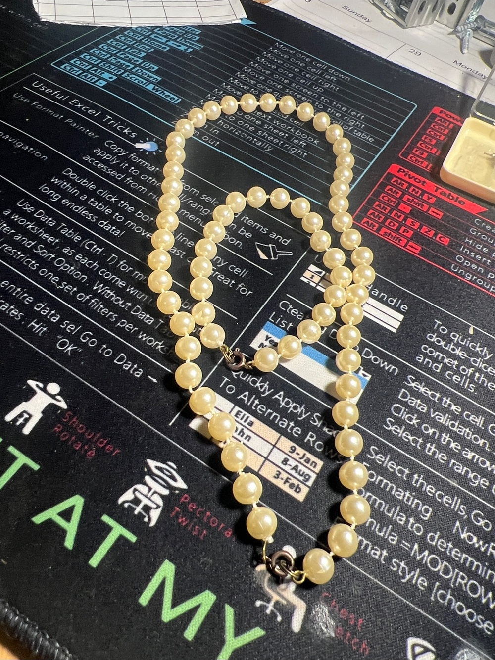 Classic Cream Pearl Necklace and Bracelet Set